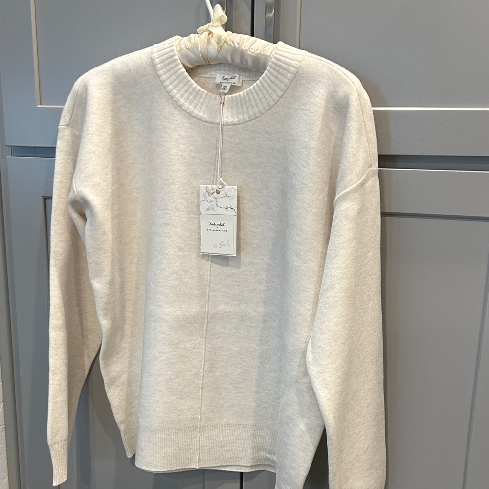 Splendid Cream Crew Neck Sweater